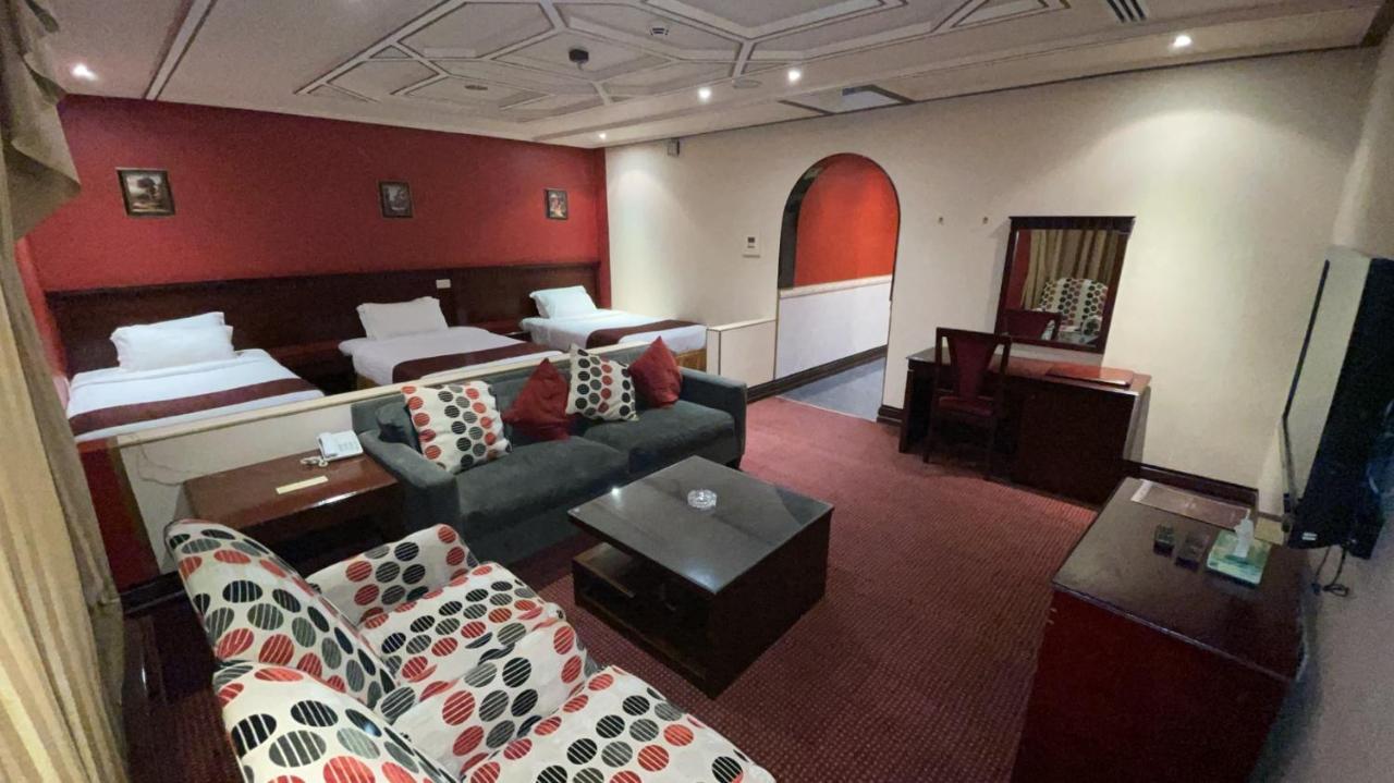 Al Mansour Grand Hotel Hafar Al-Batin Exterior photo